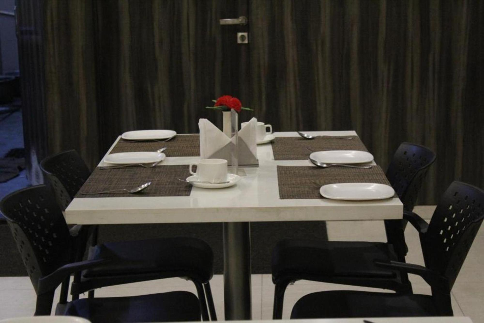 Avexia Premiere Hotel 4*