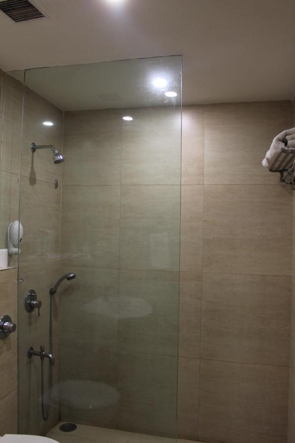 Avexia Premiere Hotel 4*